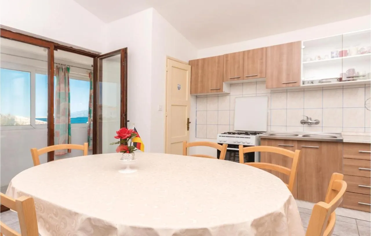 Awesome Apartment In Razanac With Wifi
